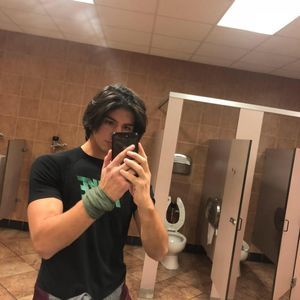 Meet your Posher, Armando